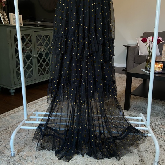 Lace and Beads polka dot tiered maxi dress - Picture 2 of 4